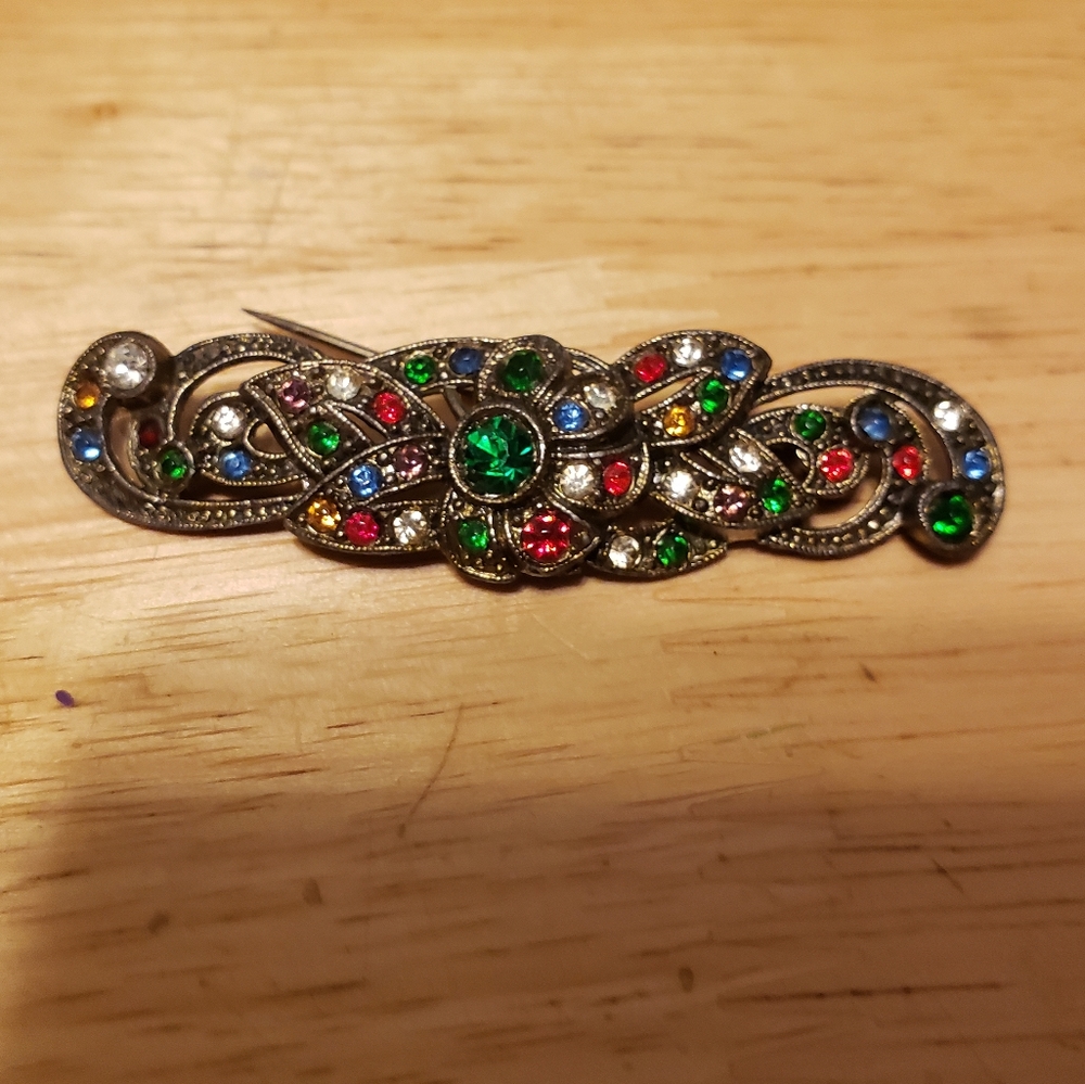 VINTAGE PIN